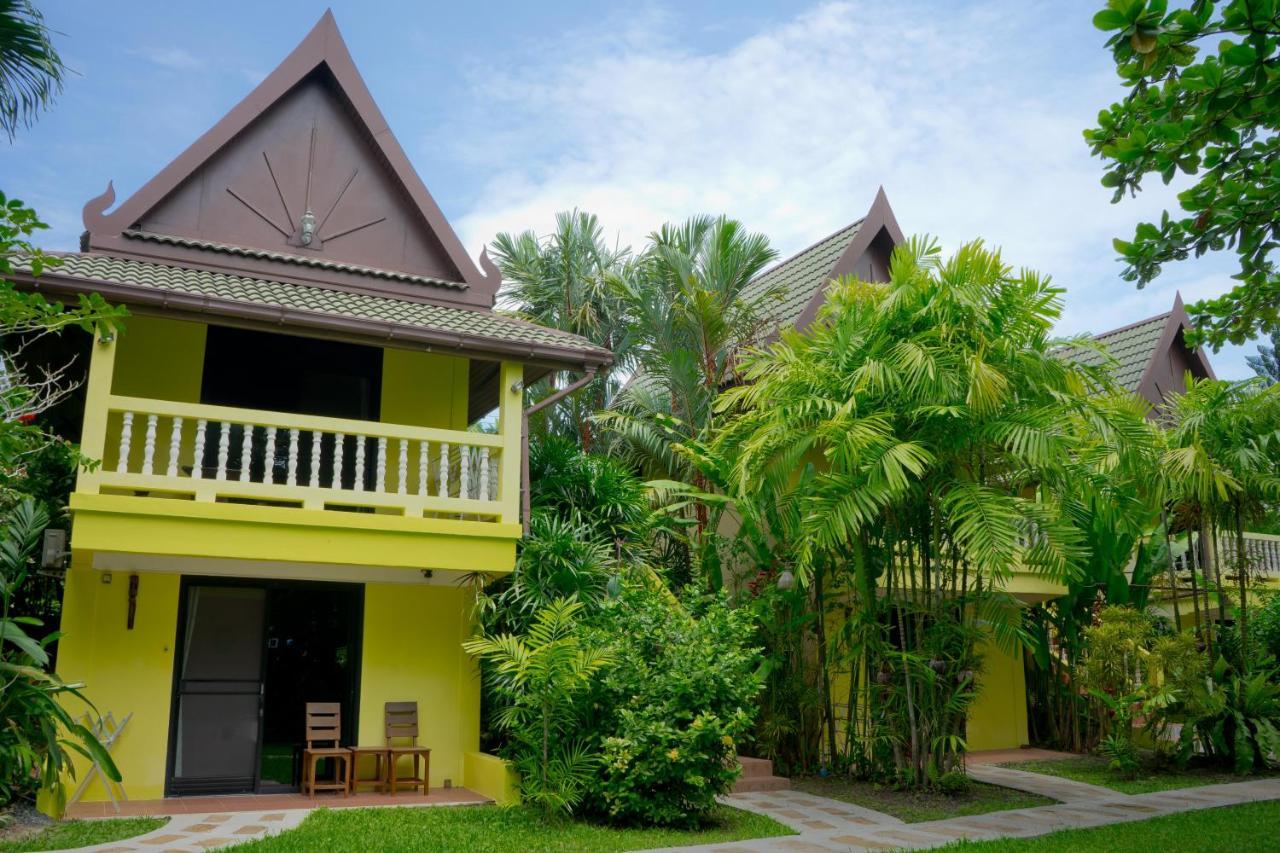 Chez Charly Bungalow Nai Yang Beach Exterior foto